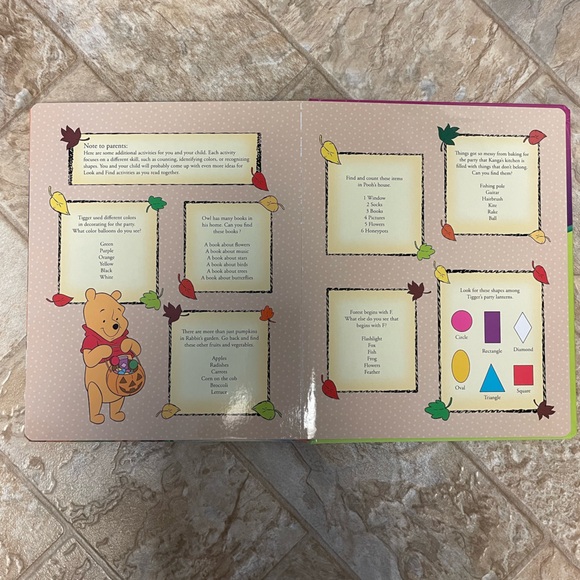 Lot of 2 Disney Baby “First Look and Find” Books-Very good used condition - Picture 9 of 12